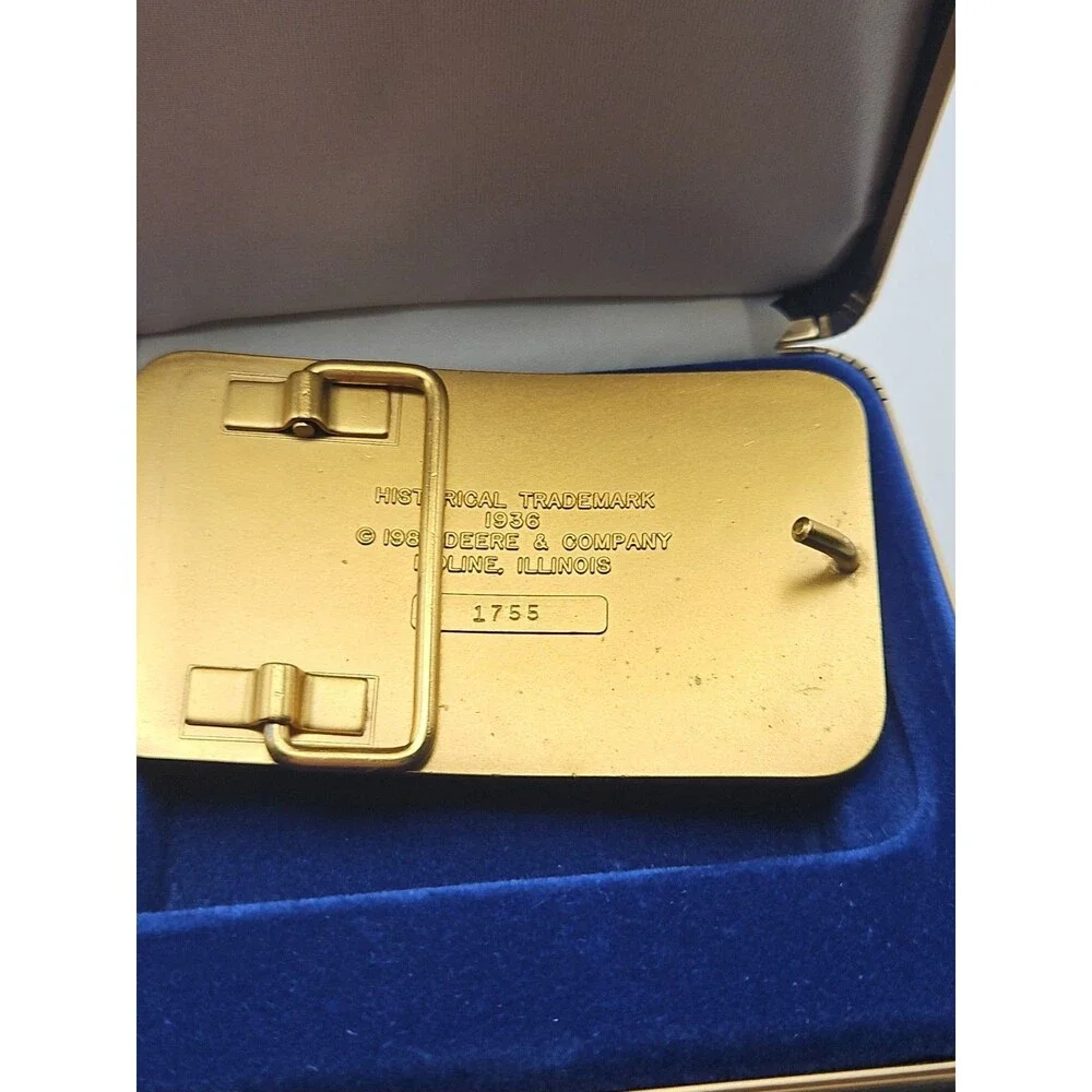 1984 JOHN DEERE Belt Buckle 1936 Historical Trademark 24-Carat Plated Limited